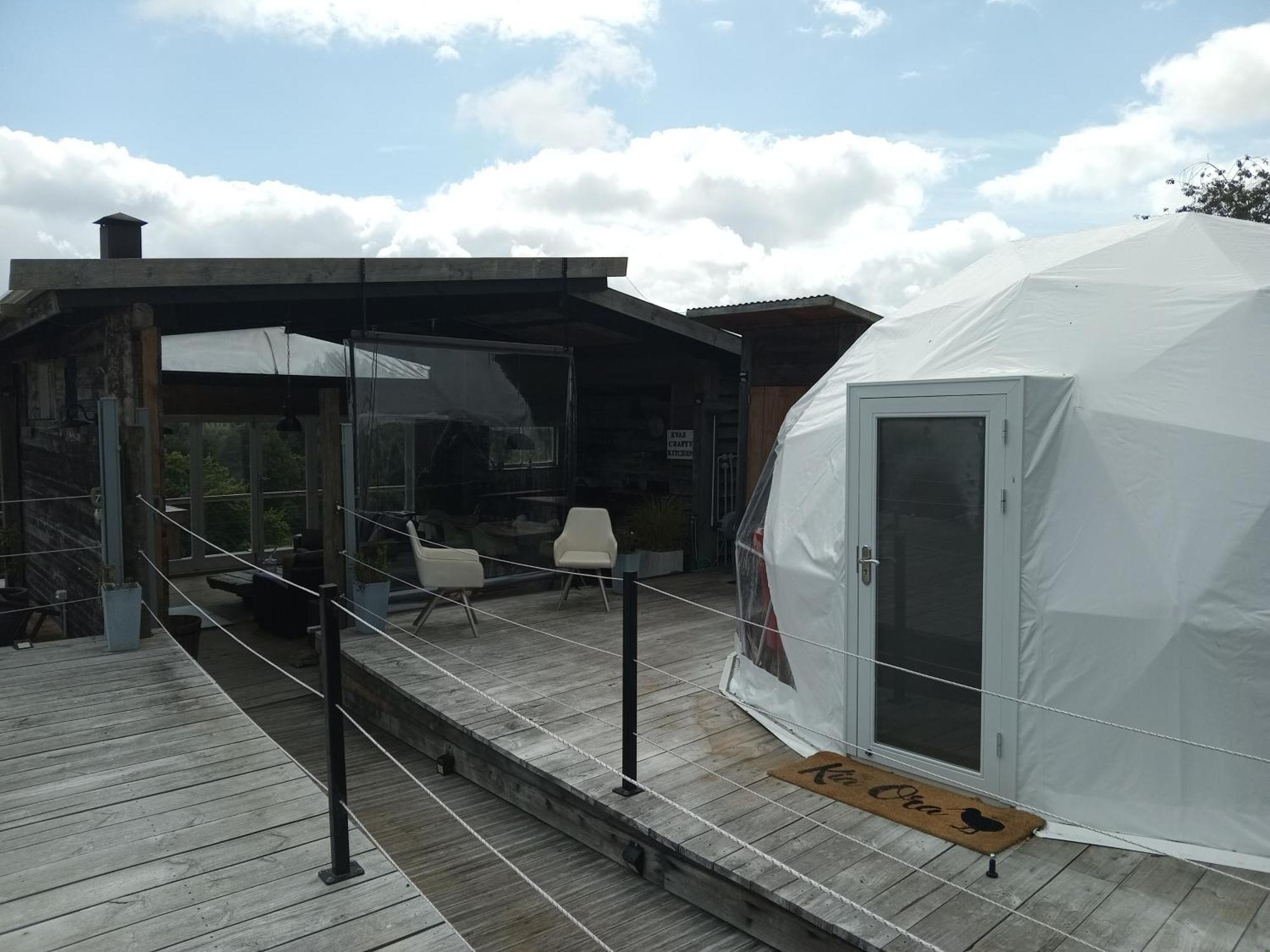 Отель Oakridge Glamping Роторуа Экстерьер фото